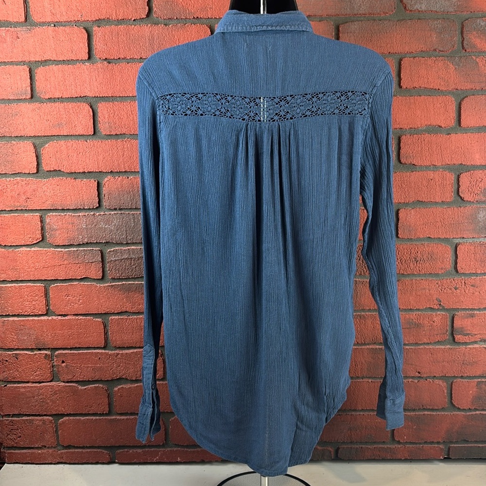 Cape Juby‎ Shirt Womens Medium Blue Button Down - Picture 3 of 7